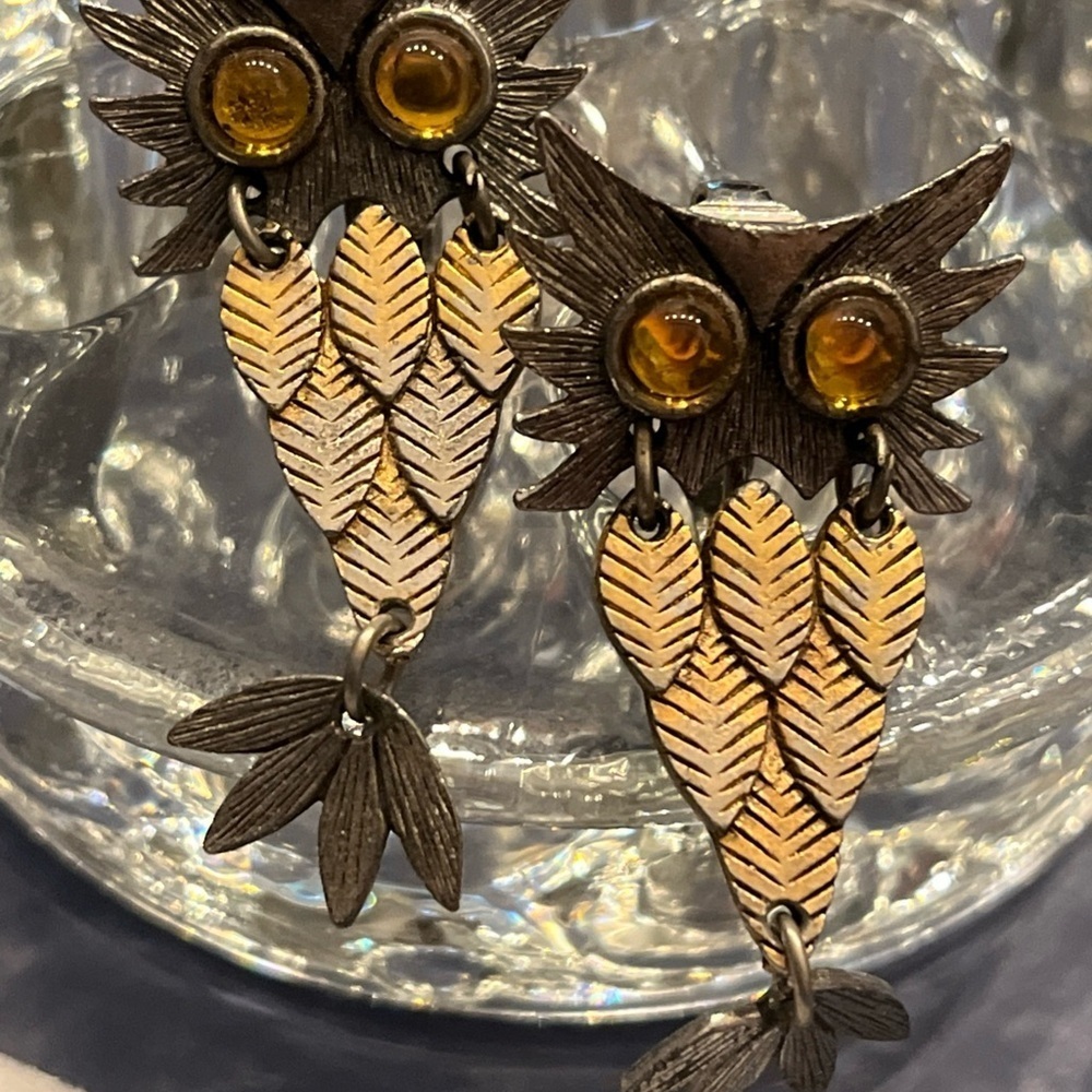 Vintage Owl Earrings with Amber Accent - Picture 5 of 5
